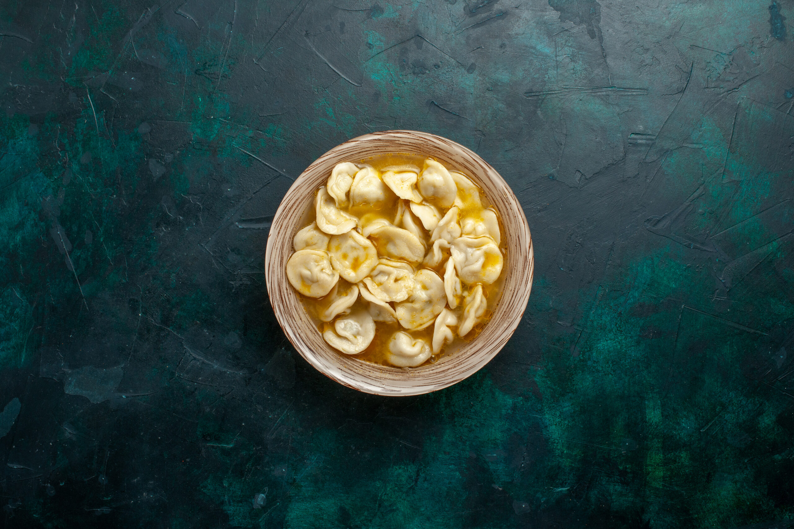 Capeletti in Brodo : uma receita com sabor de aconchego